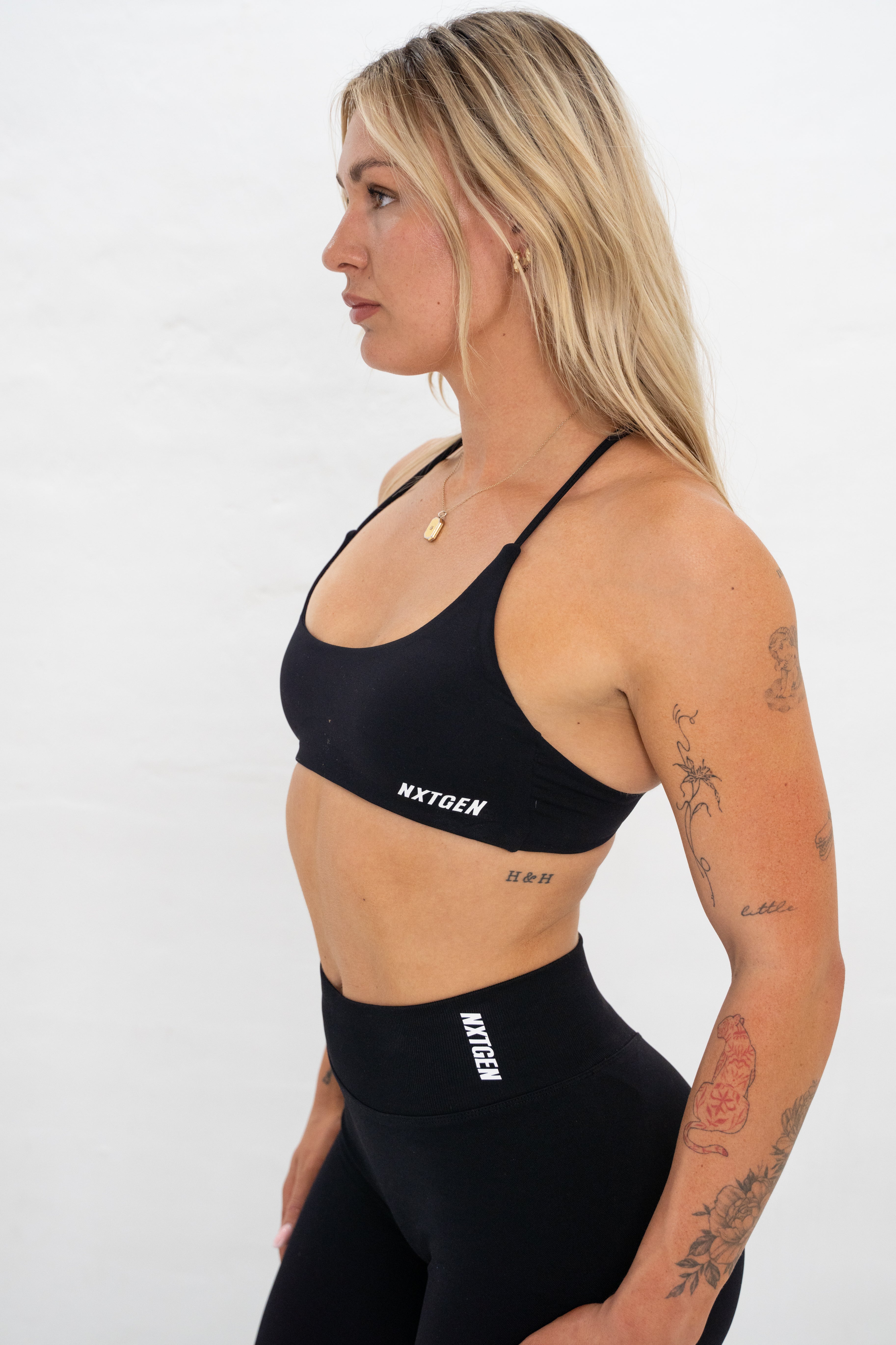 NG Sculpt Twisted Bra