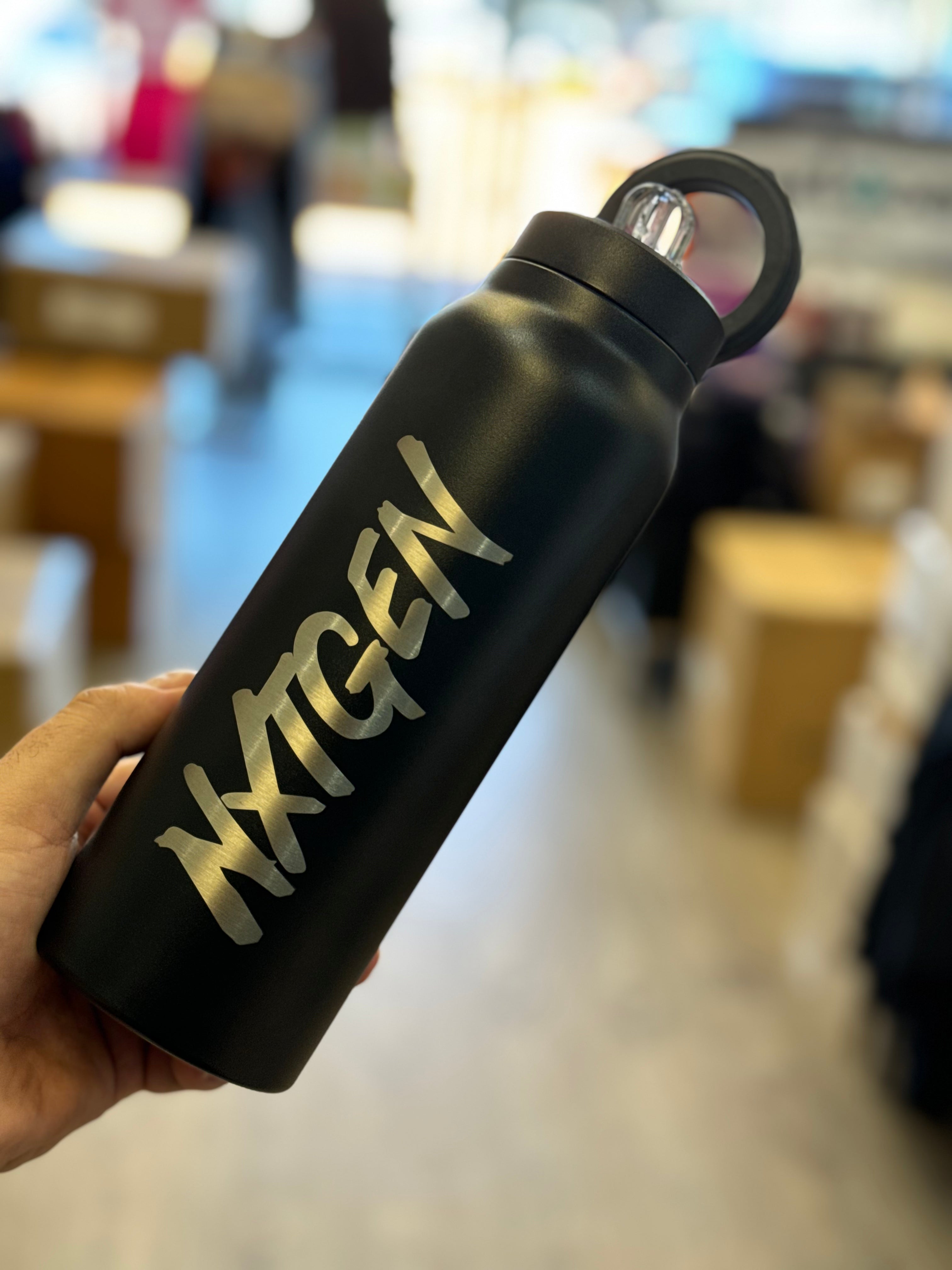 NXTGEN MagnaSafe Selfie Bottle